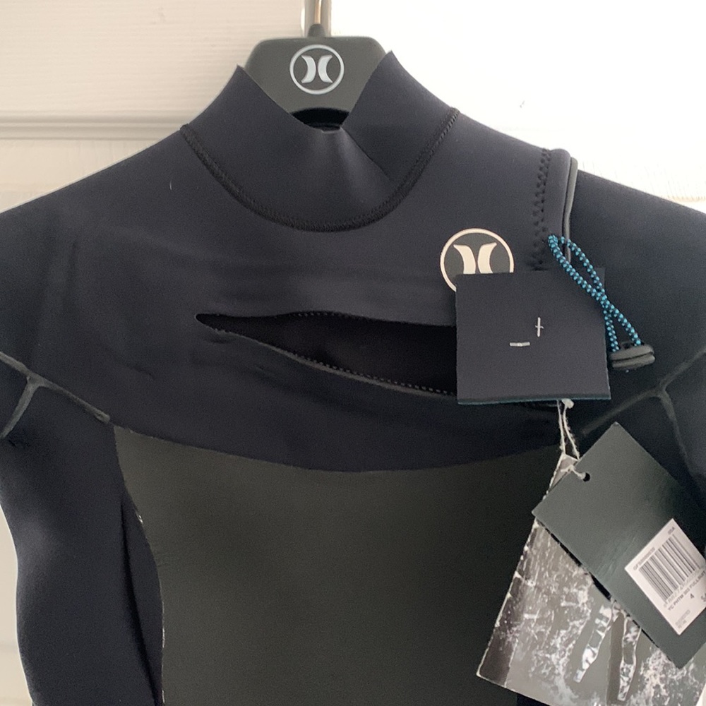 NWT Hurley Phantom 303 Women’s Full Wetsuit - Picture 7 of 14